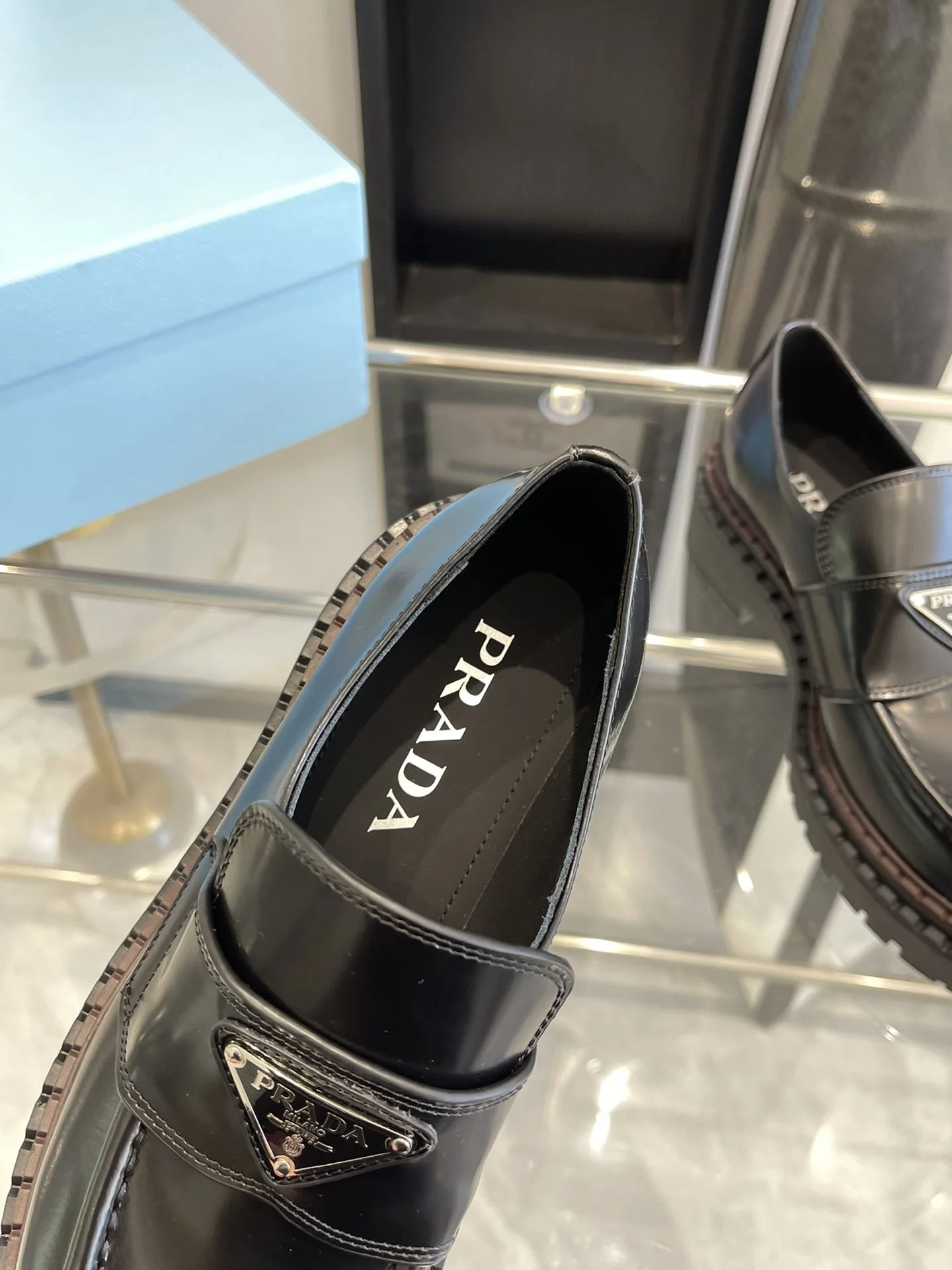 Prada Low Shoes RelaxedFit 34382