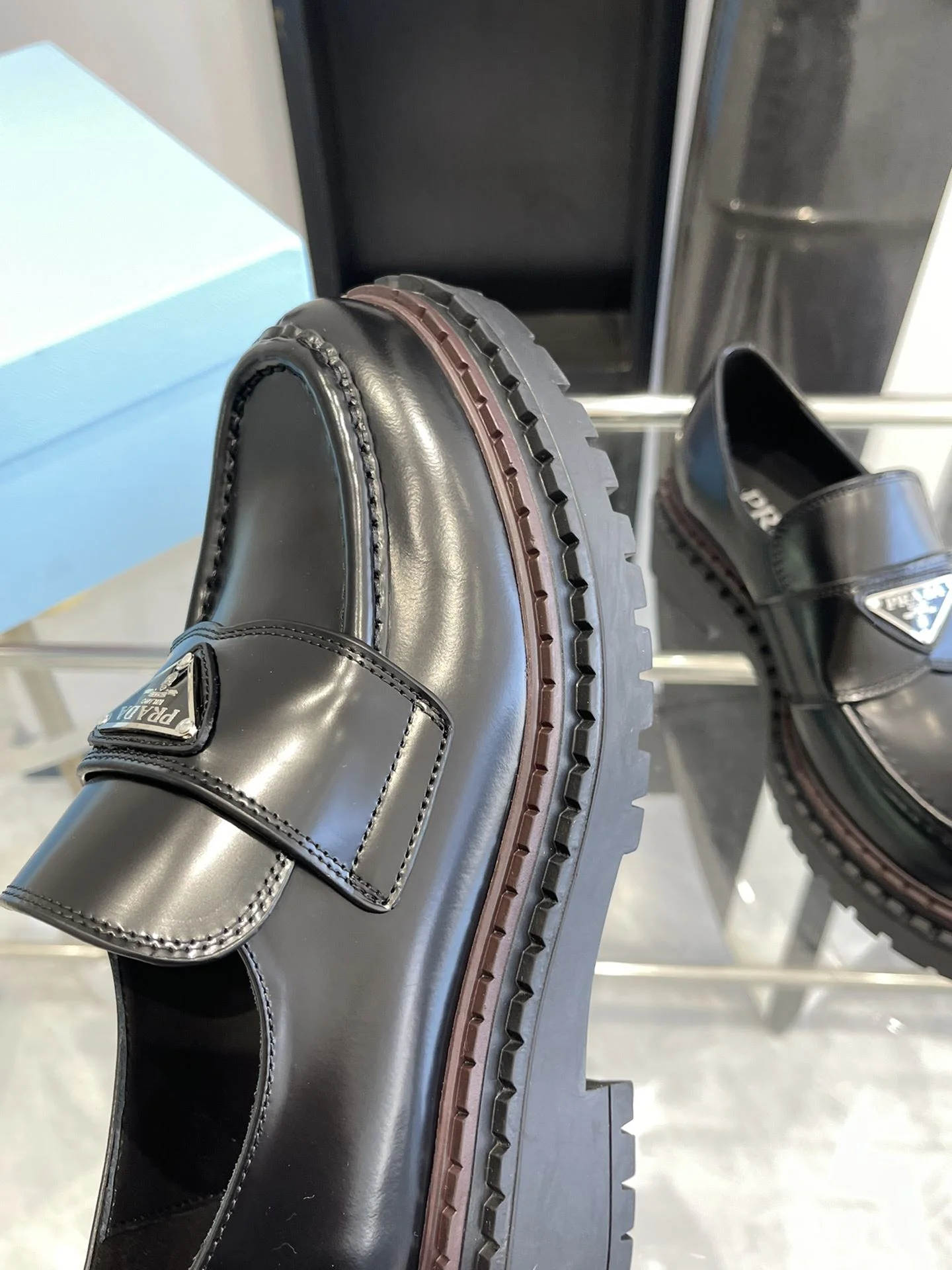 Prada Low Shoes RelaxedFit 34382