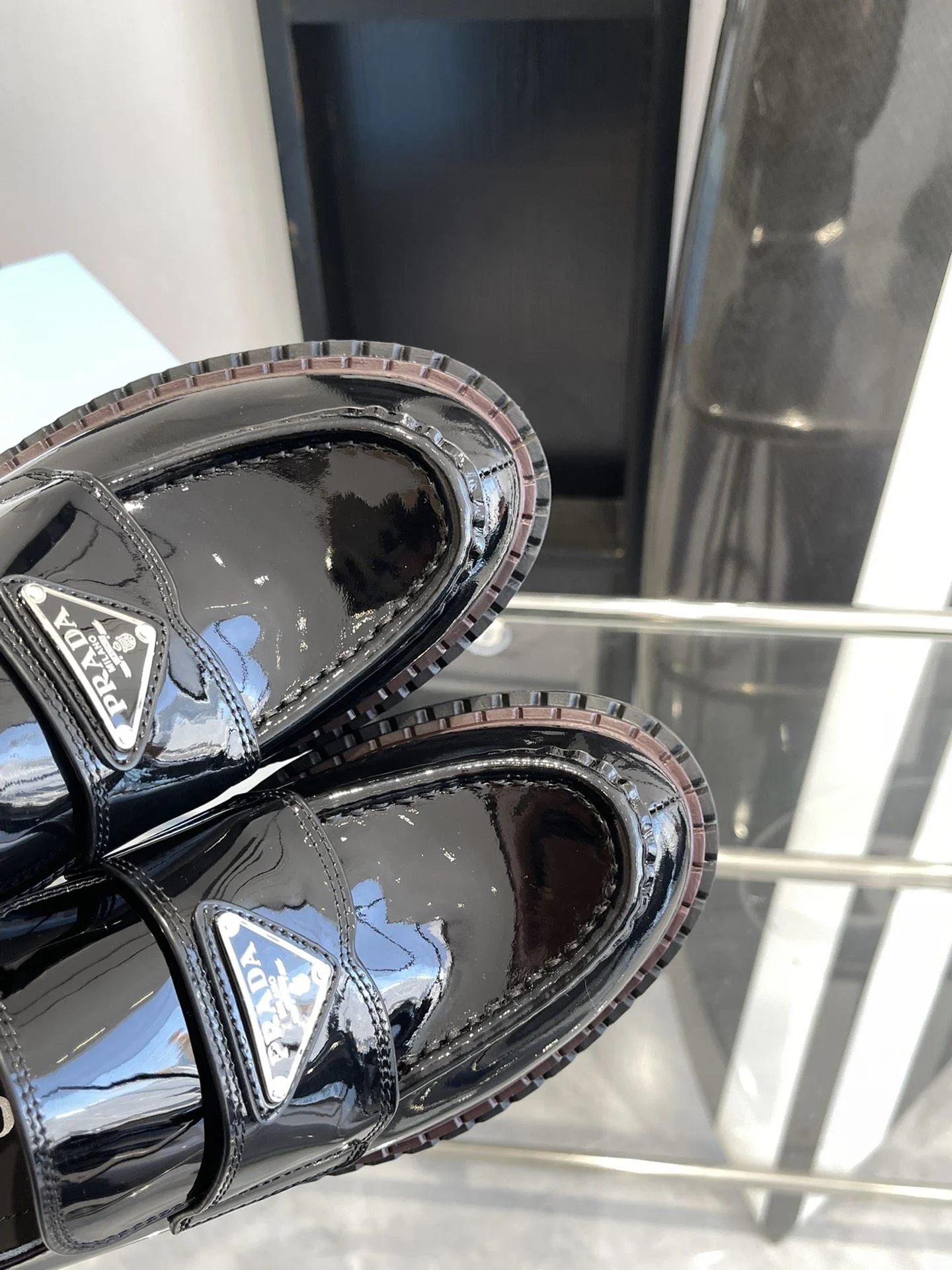 Prada Low Shoes UrbanStyle 34381