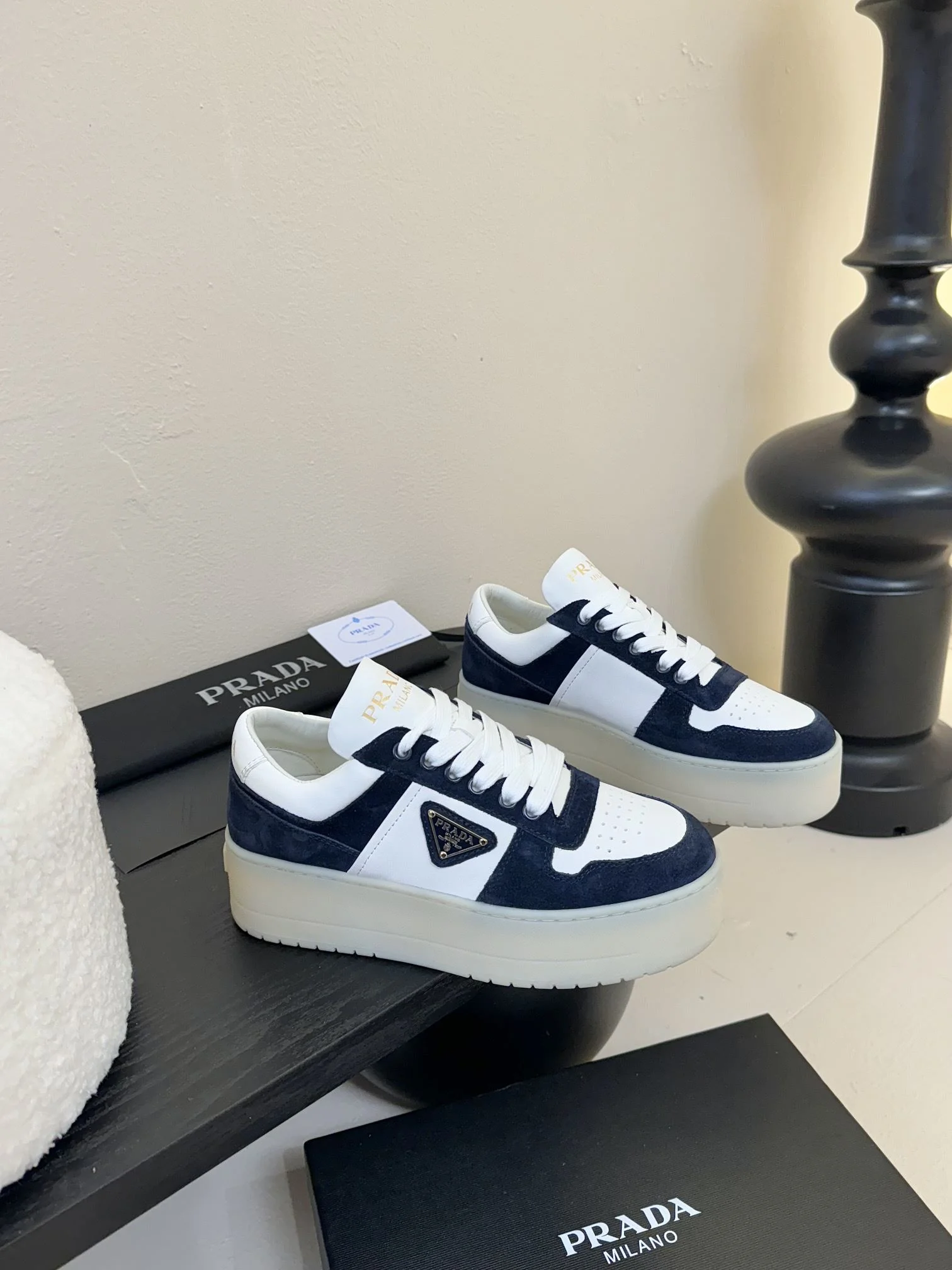 Prada Low Shoes ComfortFit 34377