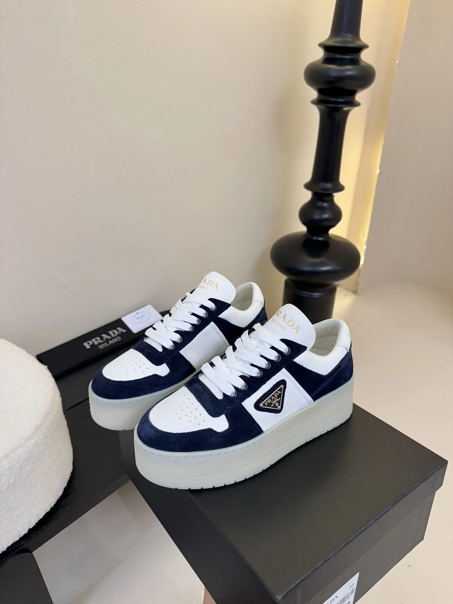 Prada Low Shoes ComfortFit 34377