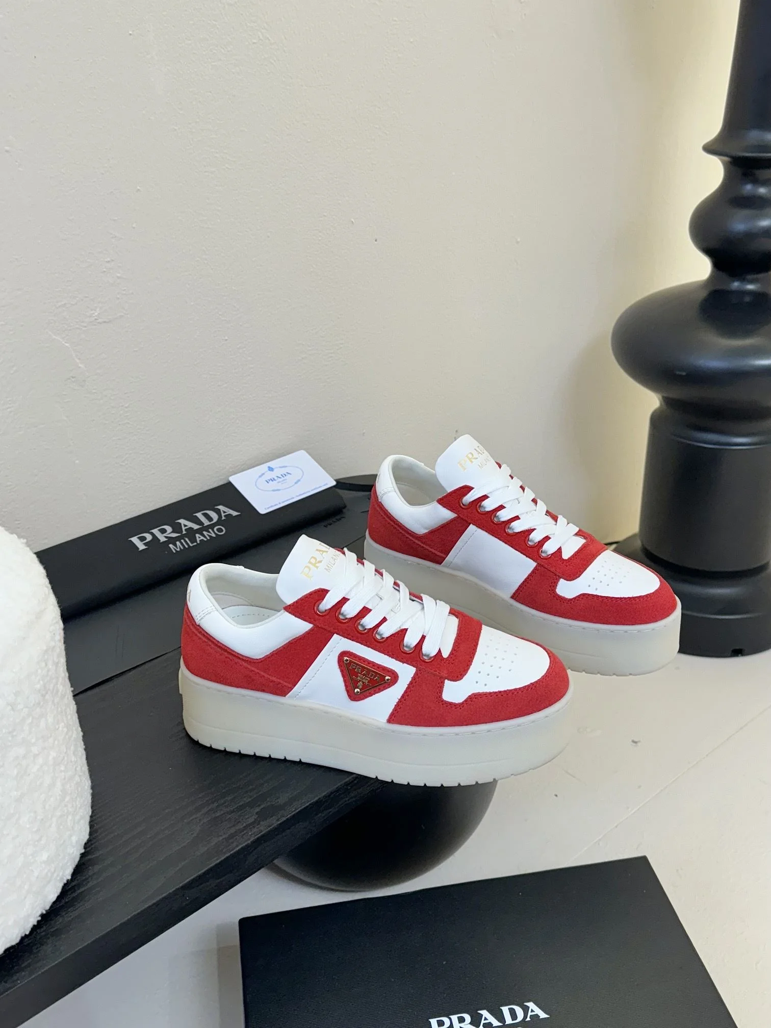 Lightweight Prada Low Shoes 34375