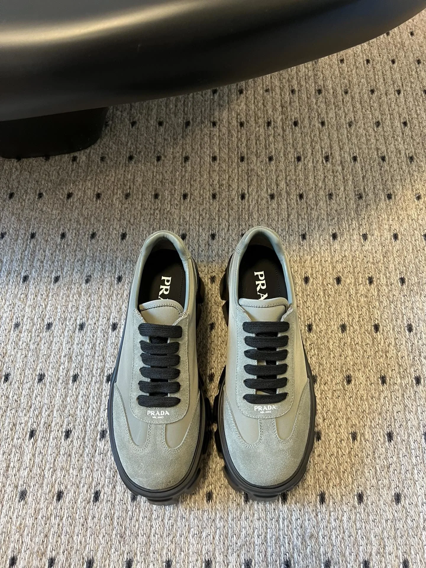 Prada Low Shoes Attractive 34362