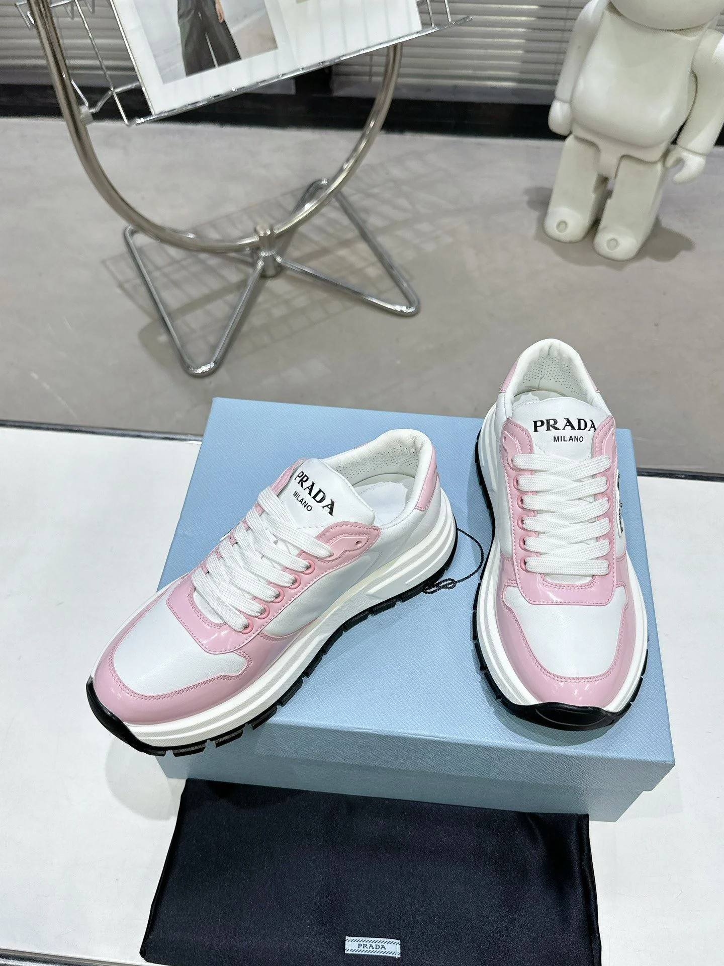 Tailored Prada Low Shoes 34356
