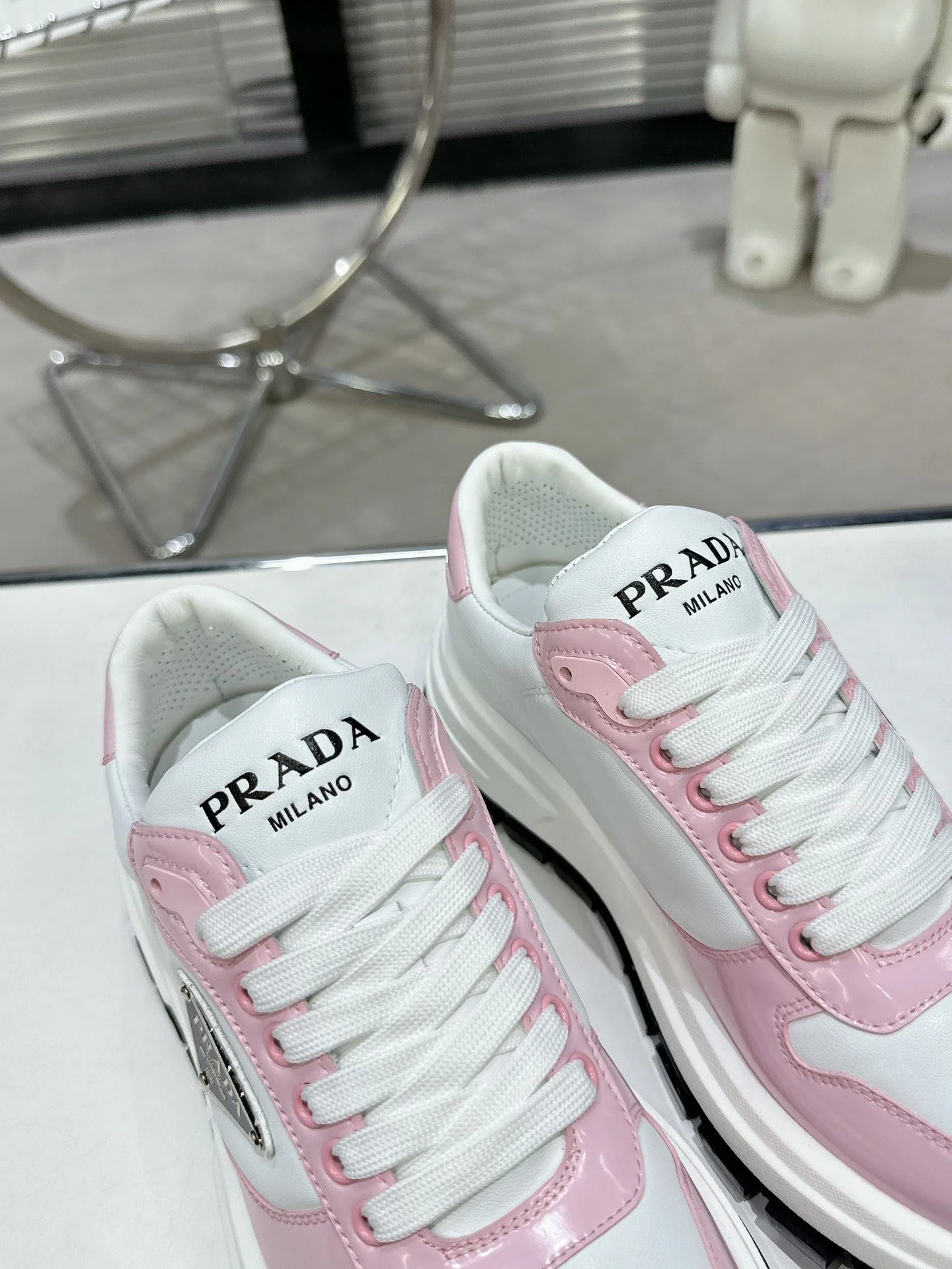 Tailored Prada Low Shoes 34356