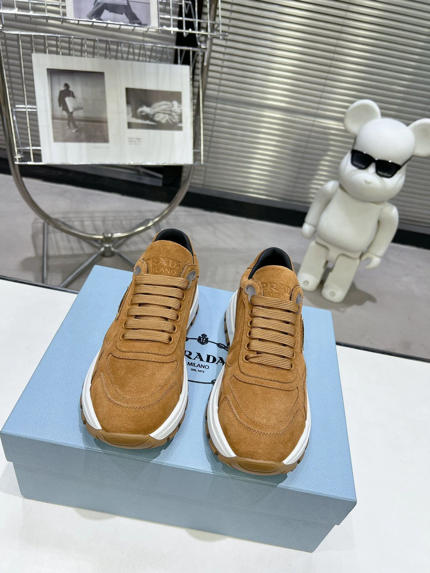 Prada Low Shoes Fashionable 34357