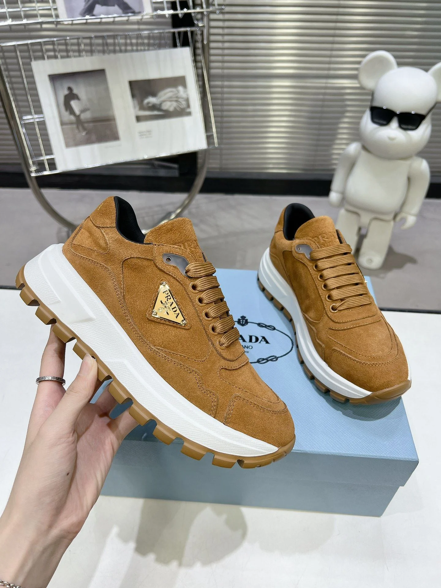 Prada Low Shoes Fashionable 34357