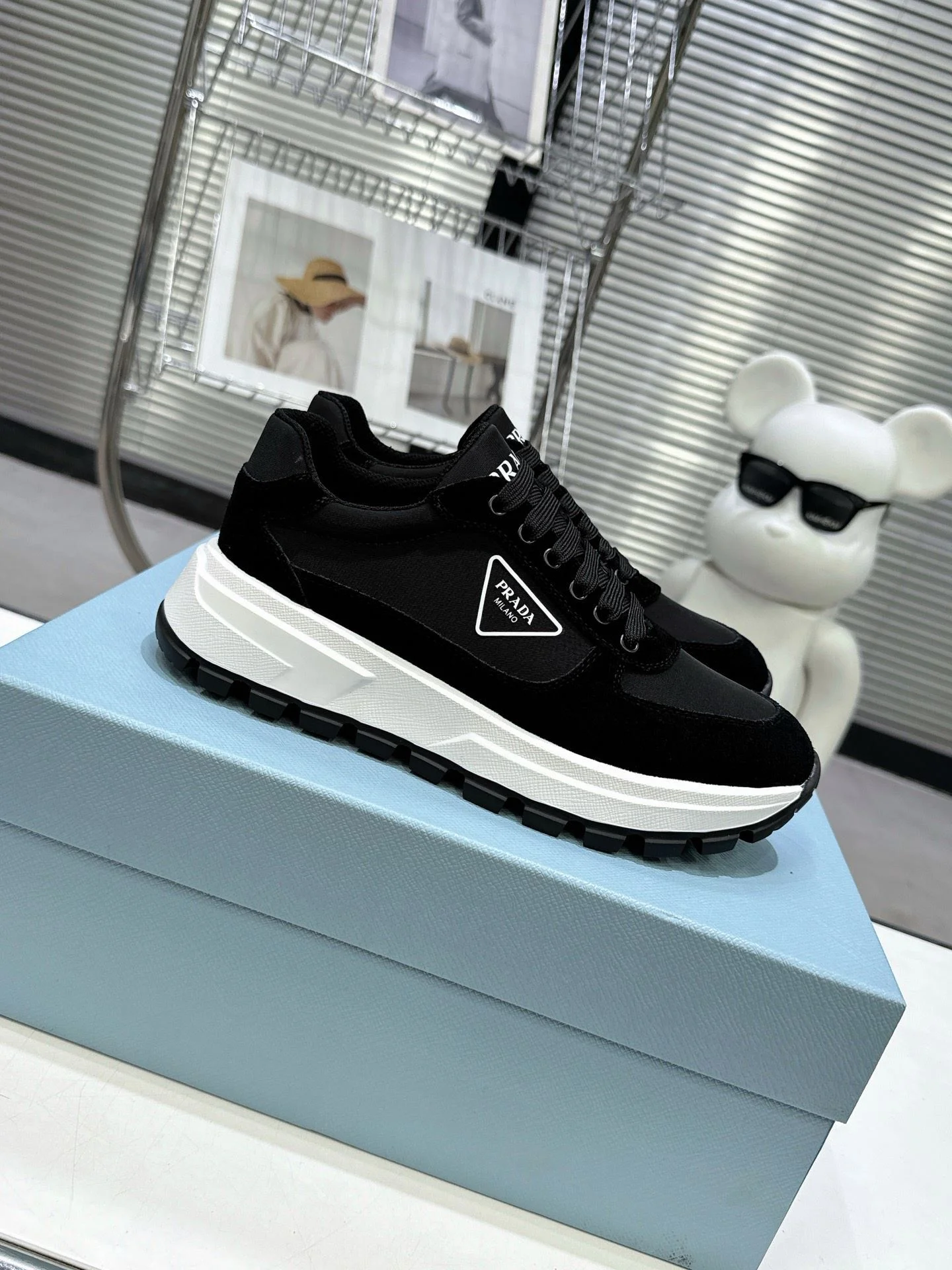 Prada Low Shoes Reliable 34354