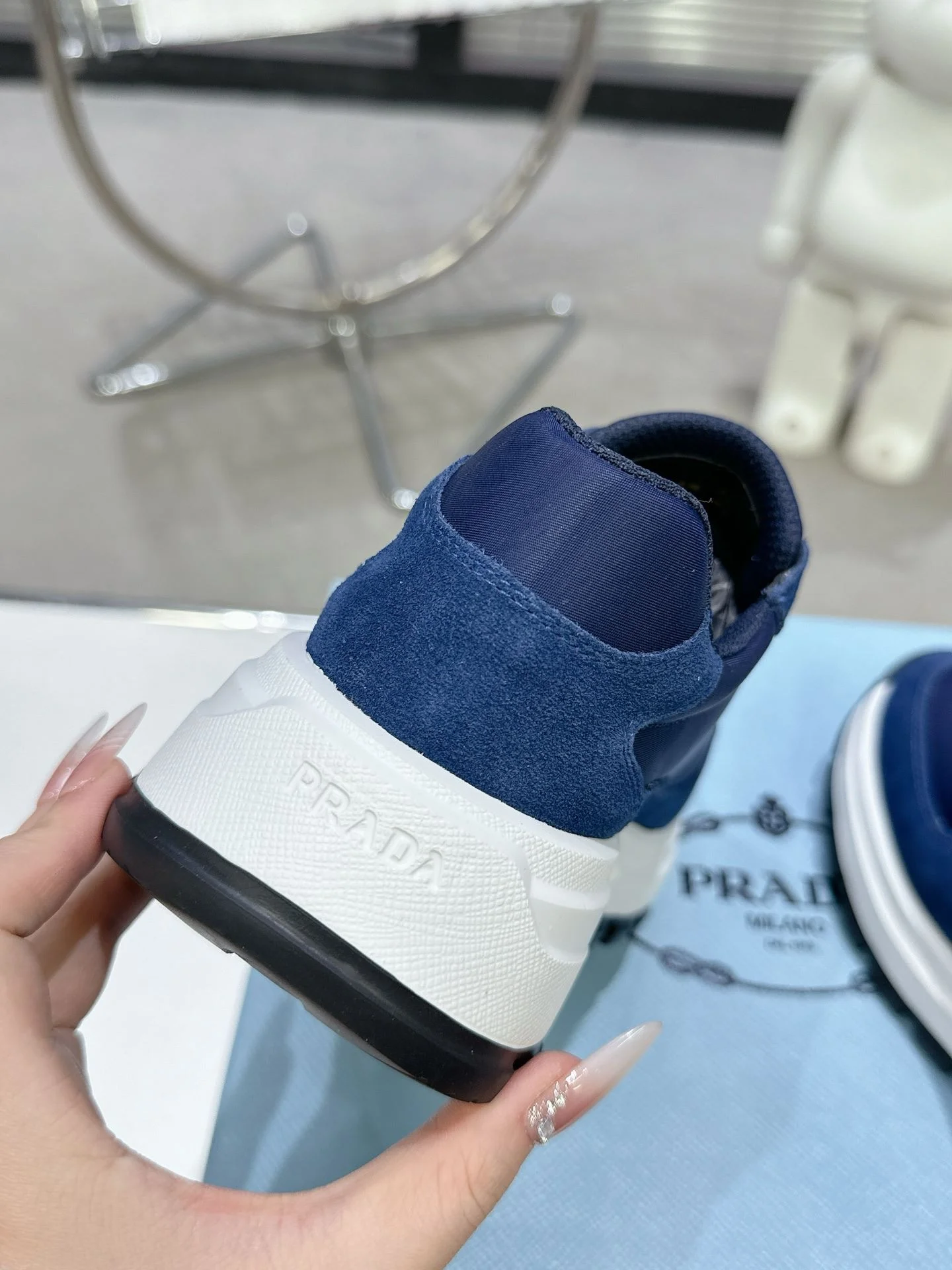 Prada Low Shoes Effortless 34355