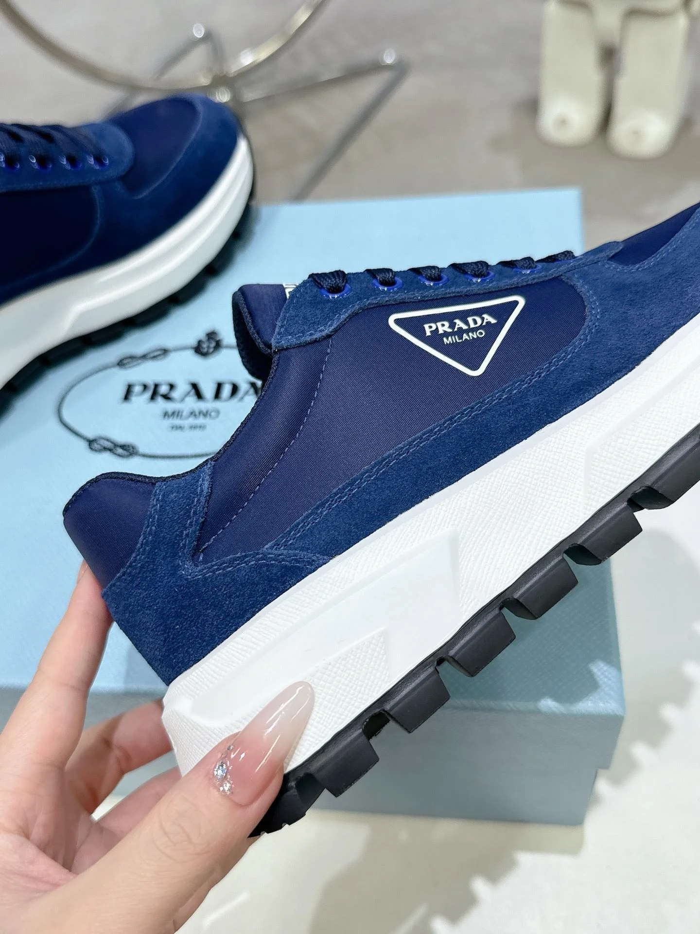 Prada Low Shoes Effortless 34355