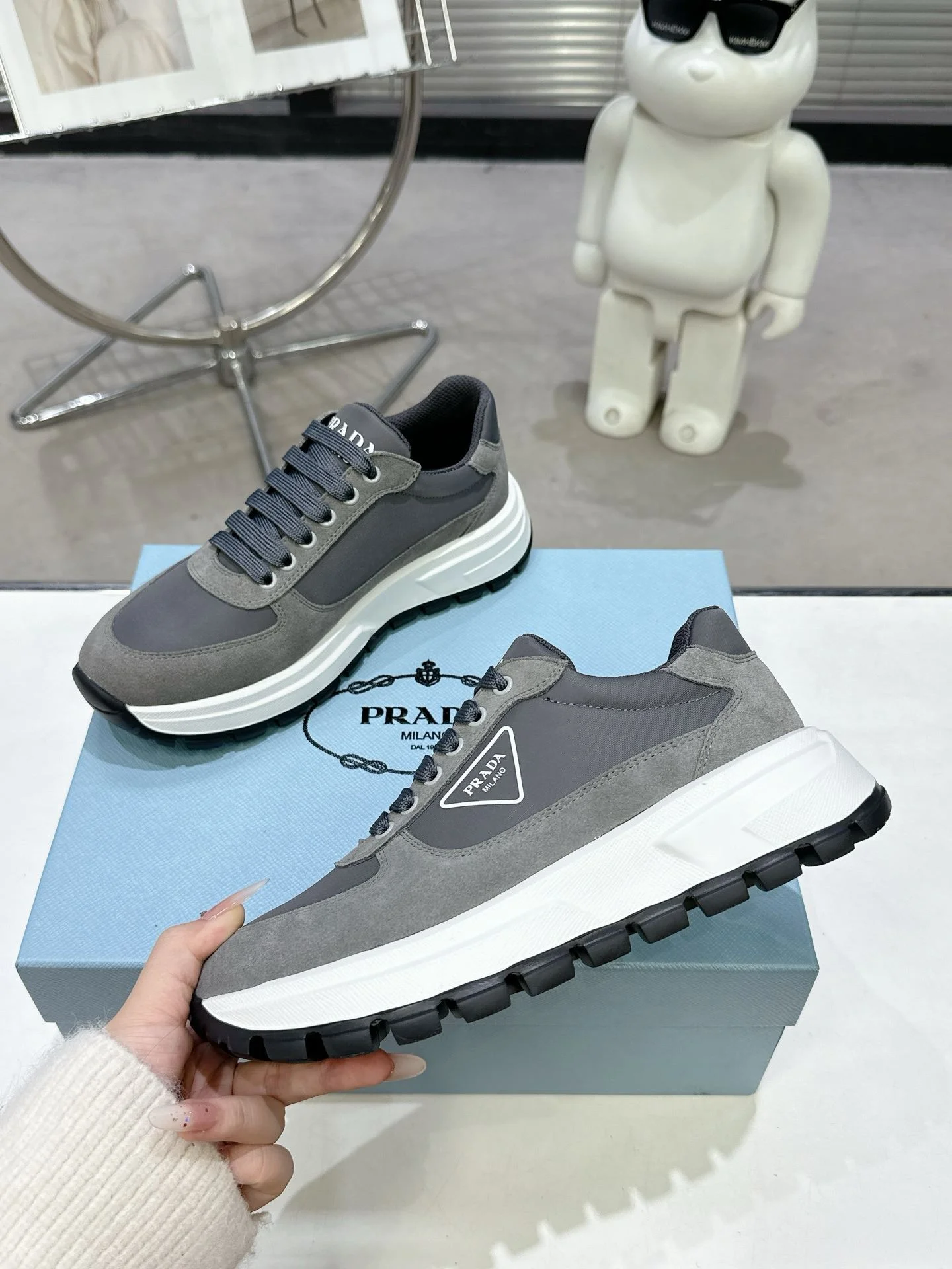 Prada Low Shoes Vibrant 34352