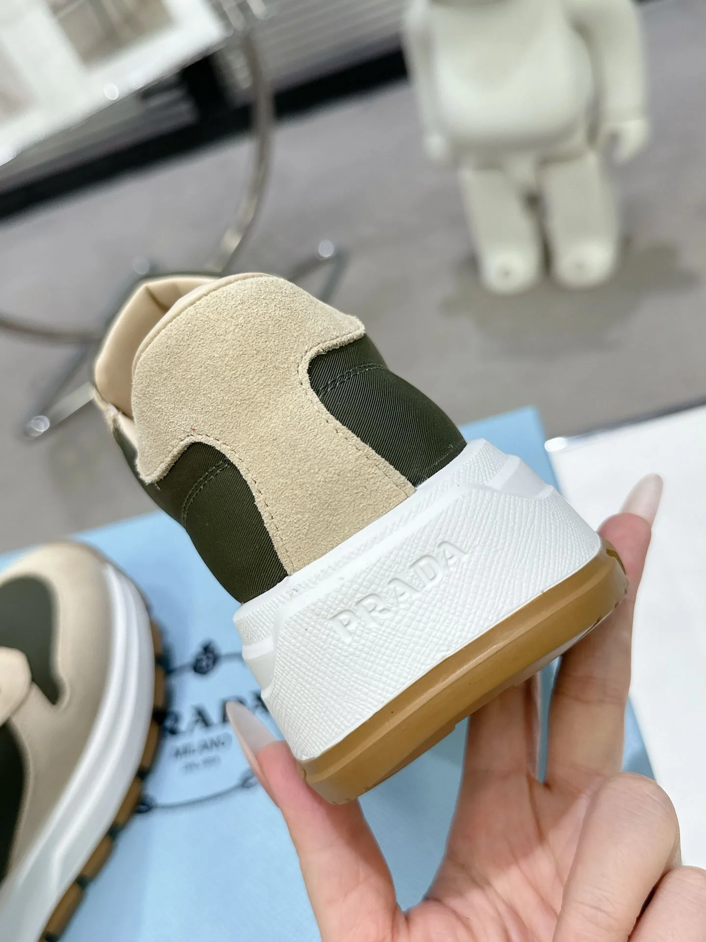 Packable Prada Low Shoes 34328