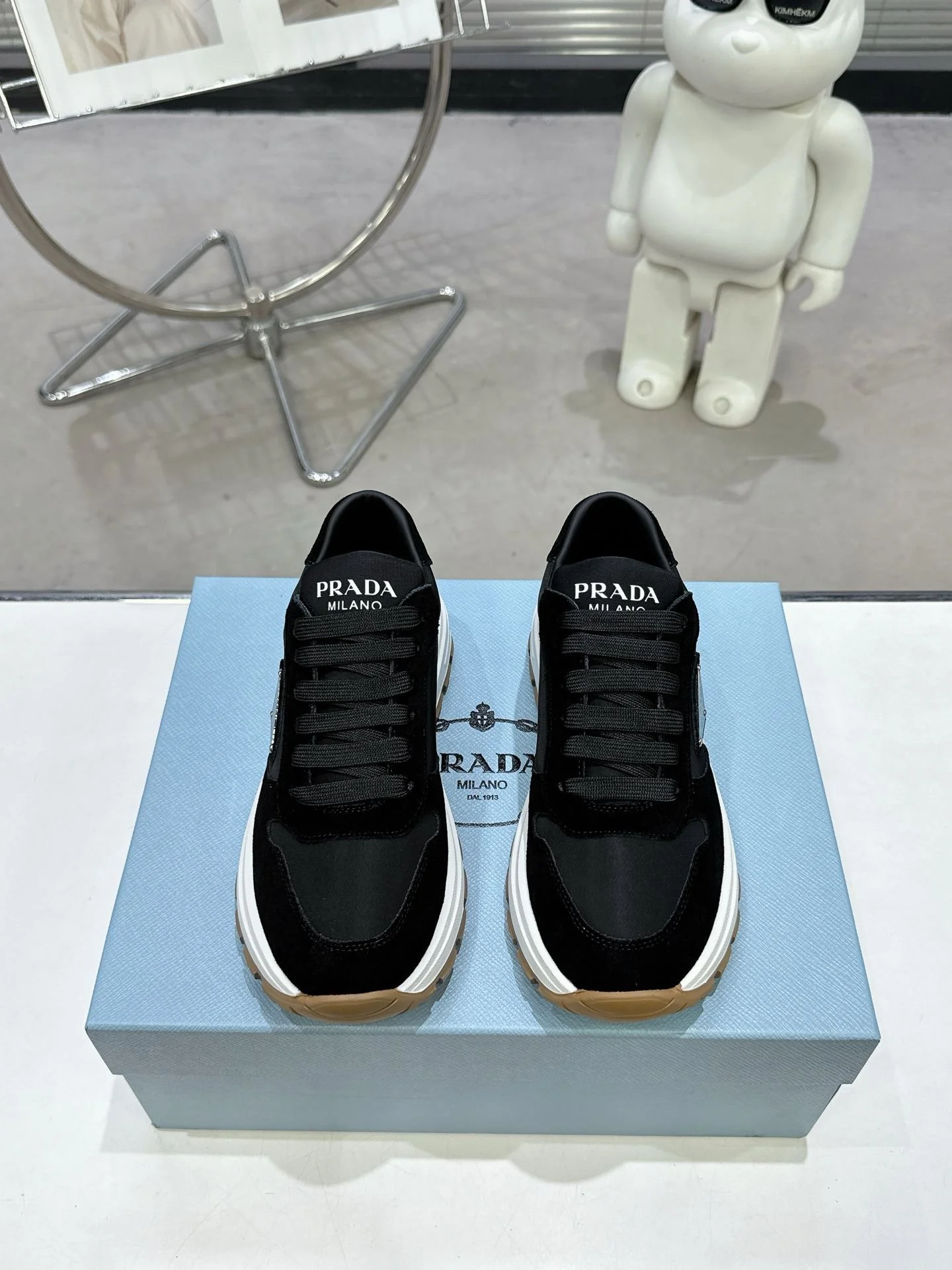 Prada Low Shoes ZipUp 34343
