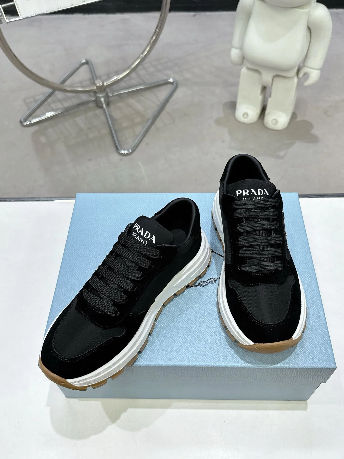 Prada Low Shoes ZipUp 34343