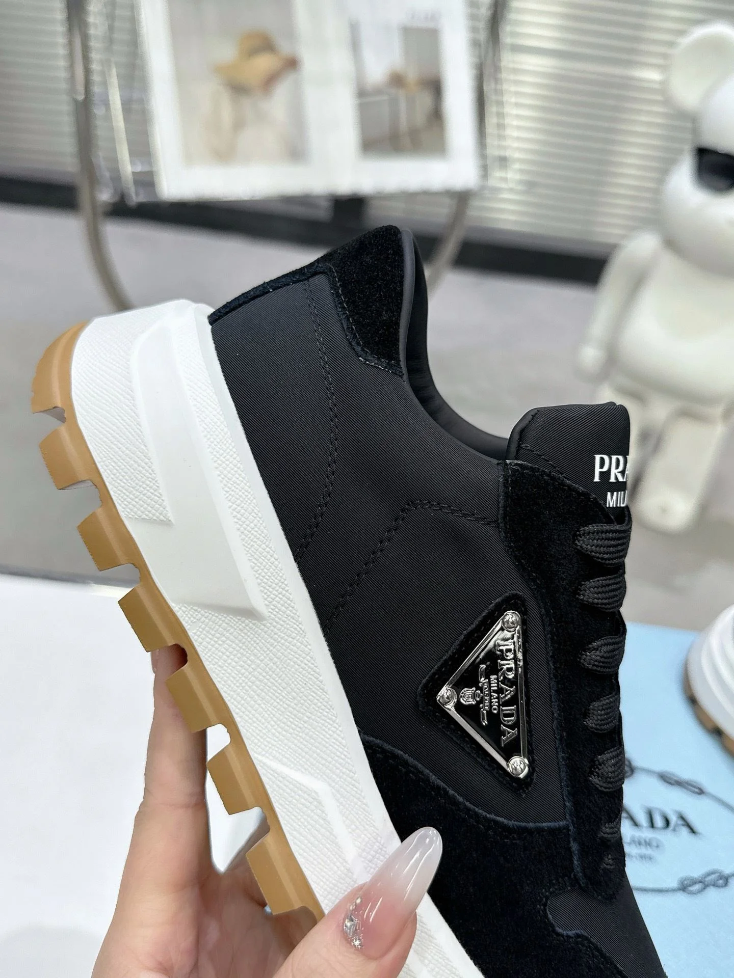 Prada Low Shoes ZipUp 34343