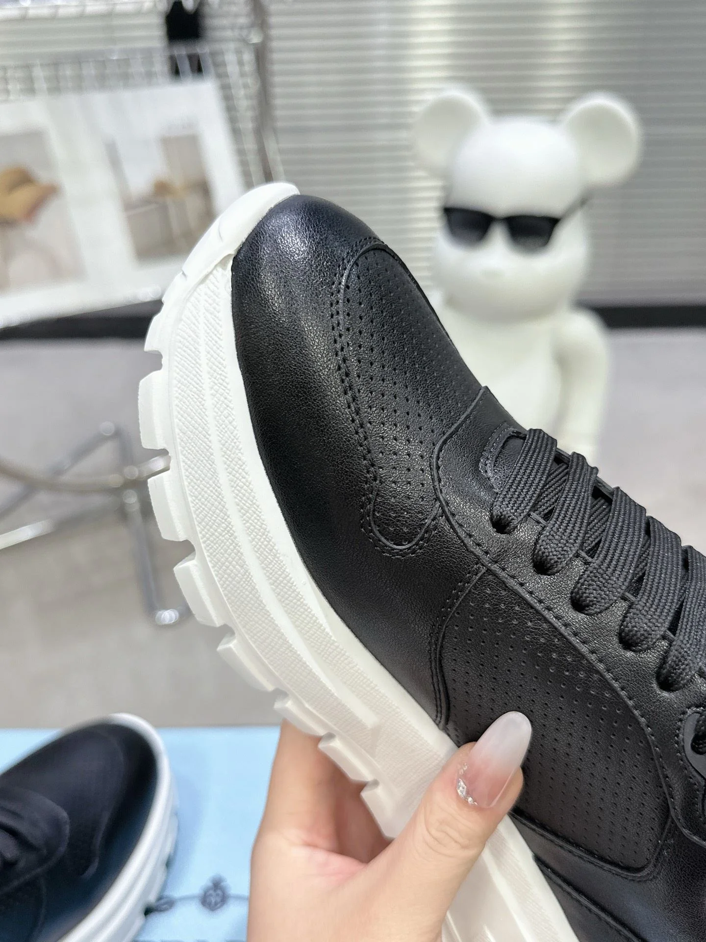 NewStyle Prada Low Shoes 34330