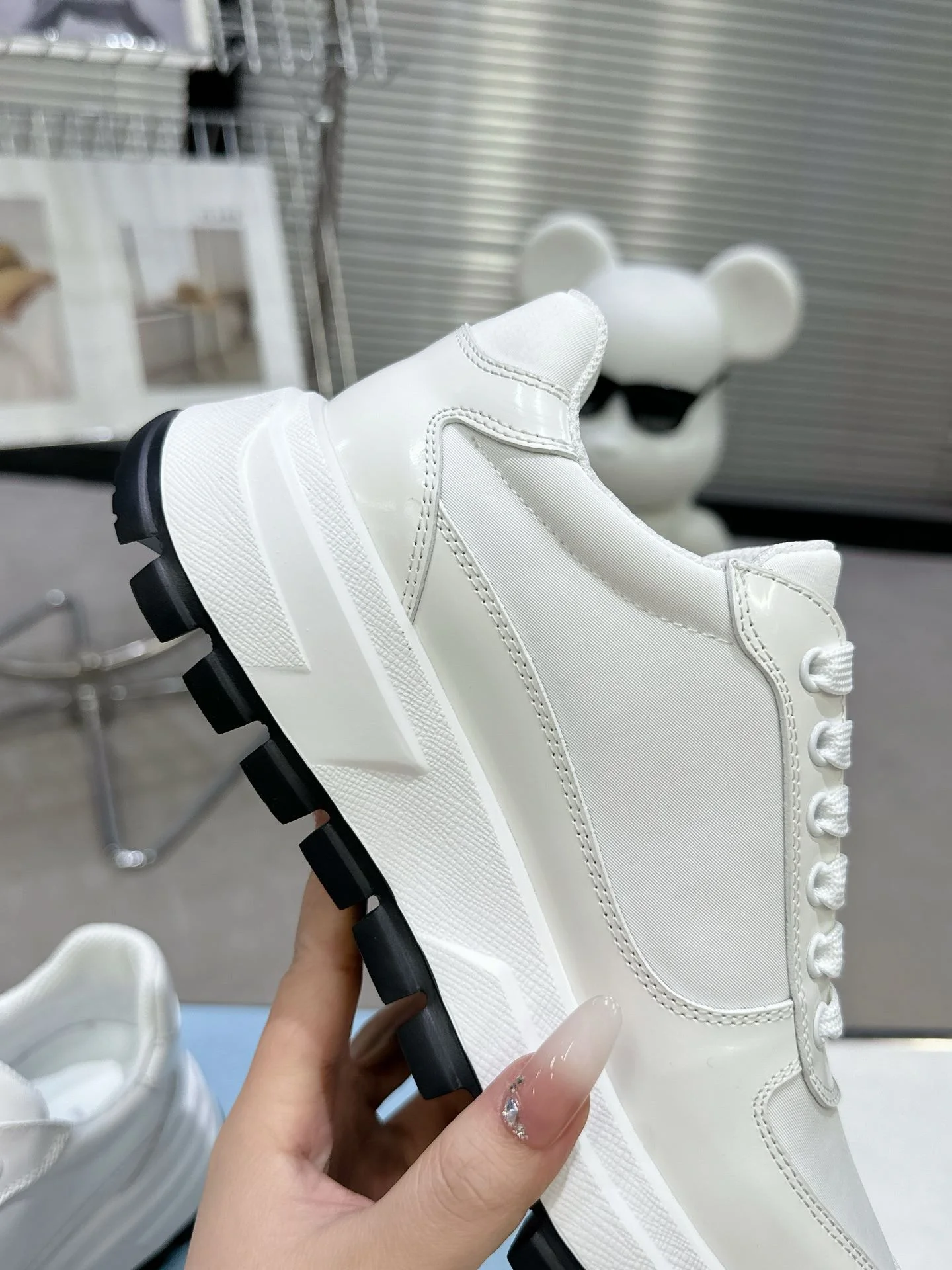 Seasonal Prada Low Shoes 34349