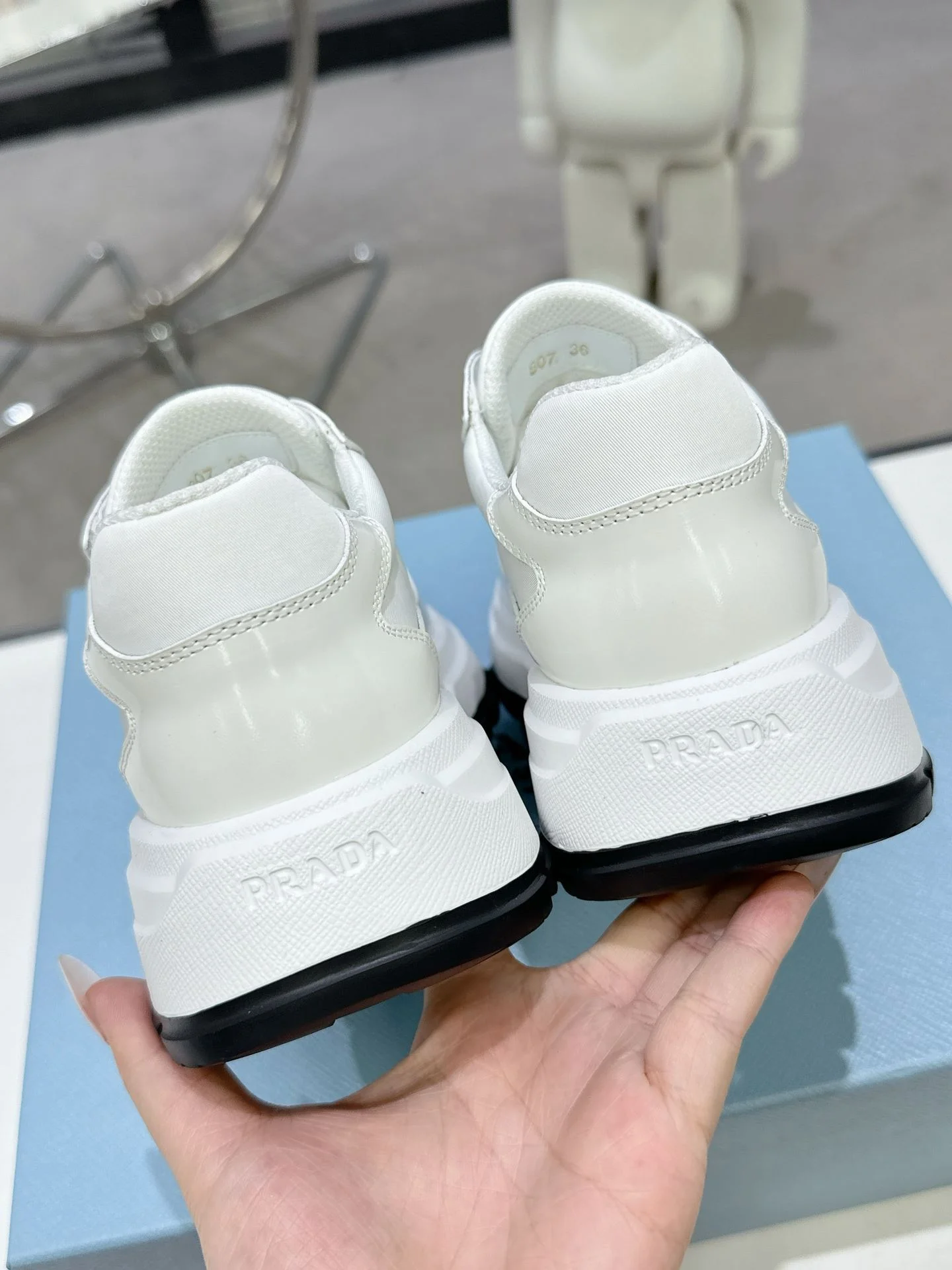 Seasonal Prada Low Shoes 34349