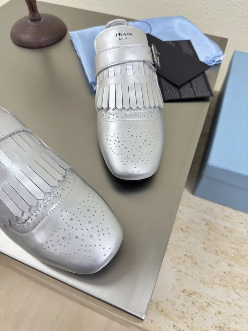 Prada Low Shoes DailyWear 35139