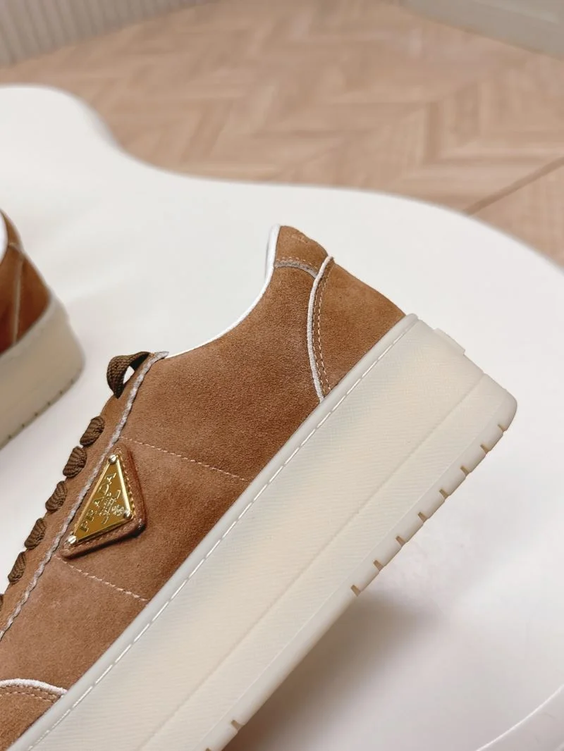 DailyWear Prada Low Shoes 35113