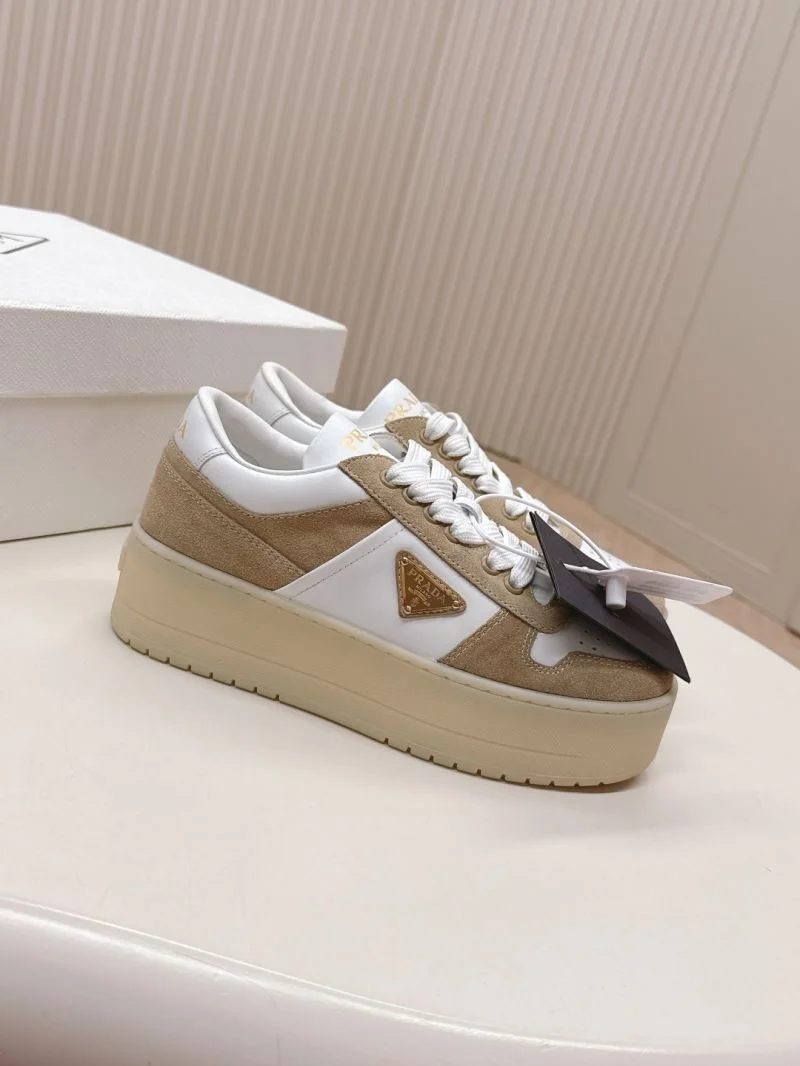 Sustainable Prada Low Shoes 35122