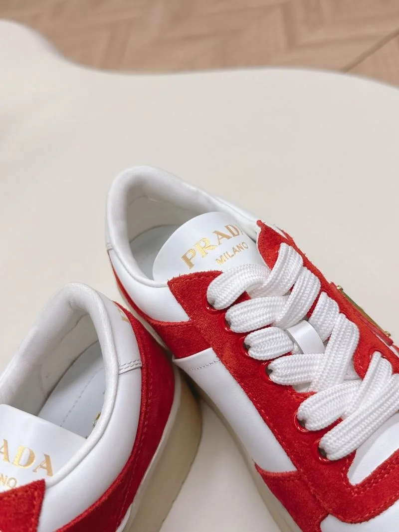 UrbanStyle Prada Low Shoes 35126