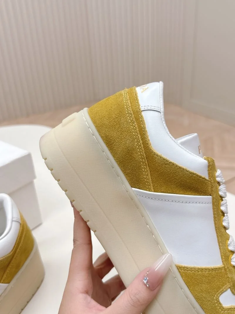 FashionForward Prada Low Shoes 35120