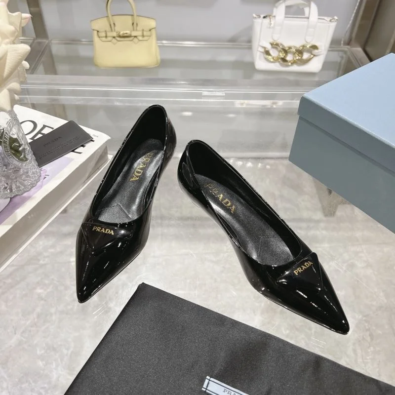 Prada Low Shoes EasyCare 35131