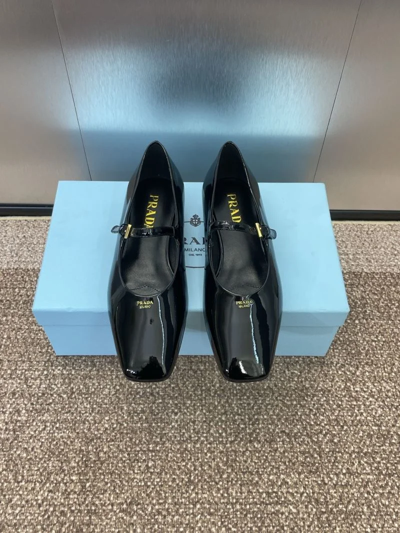 Prada Low Shoes FastDry 35128