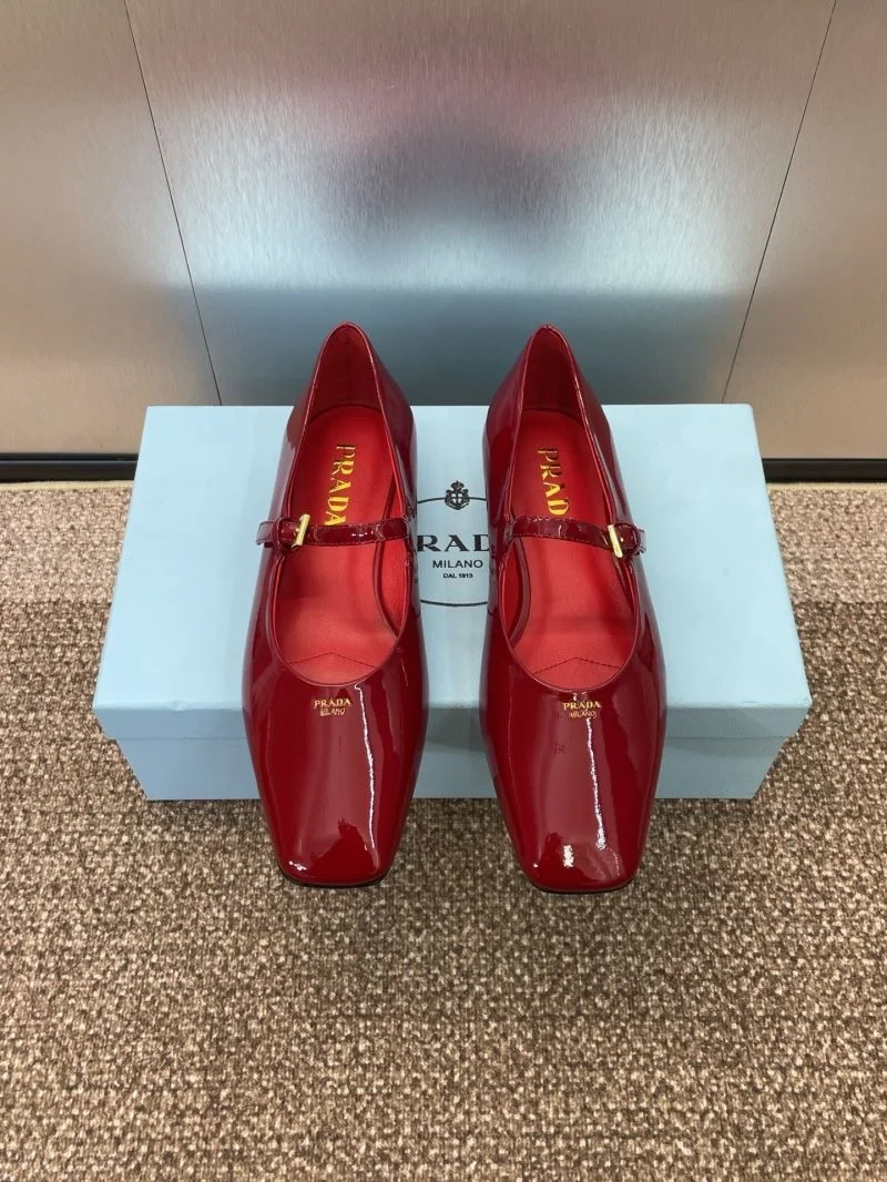 DailyWear Prada Low Shoes 35119