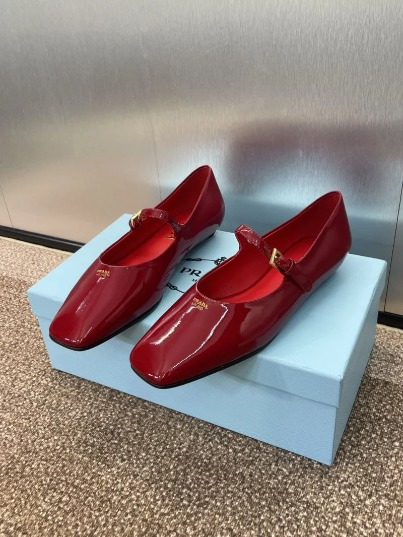 DailyWear Prada Low Shoes 35119
