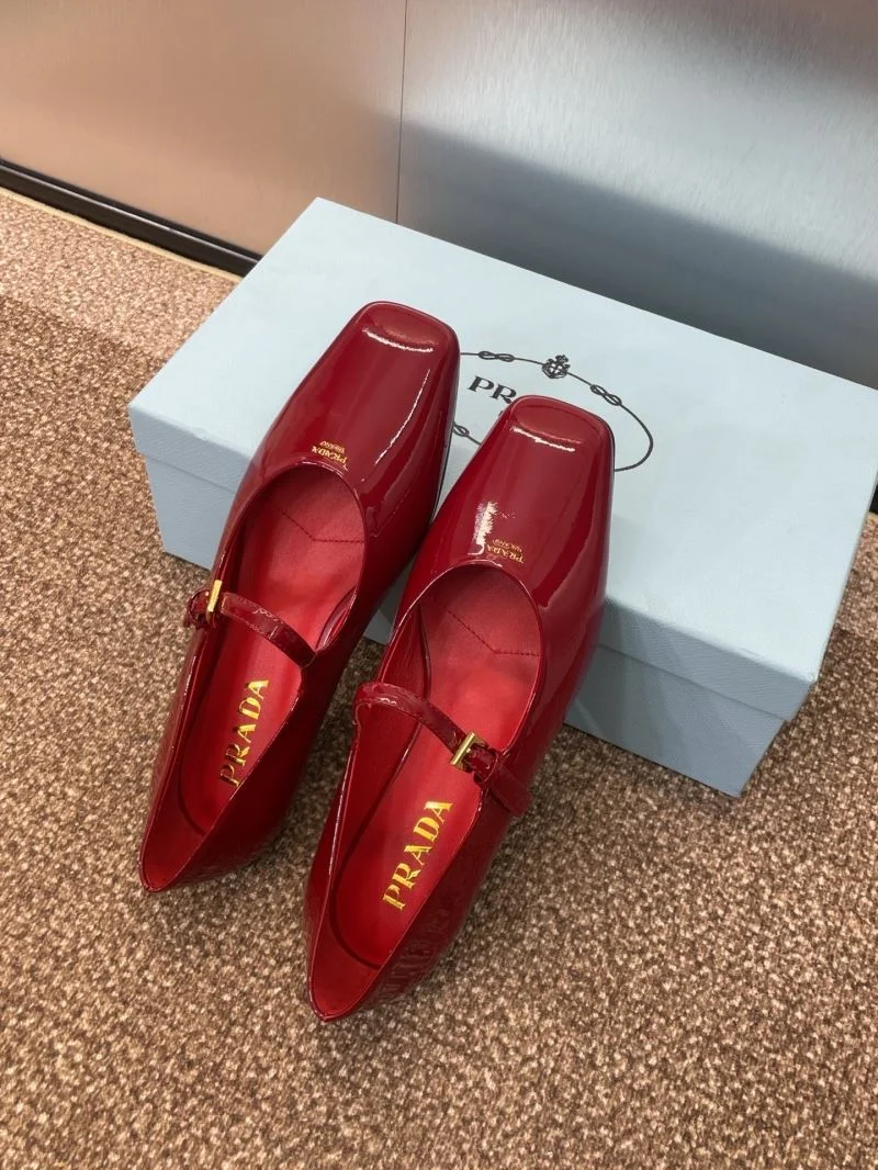 DailyWear Prada Low Shoes 35119