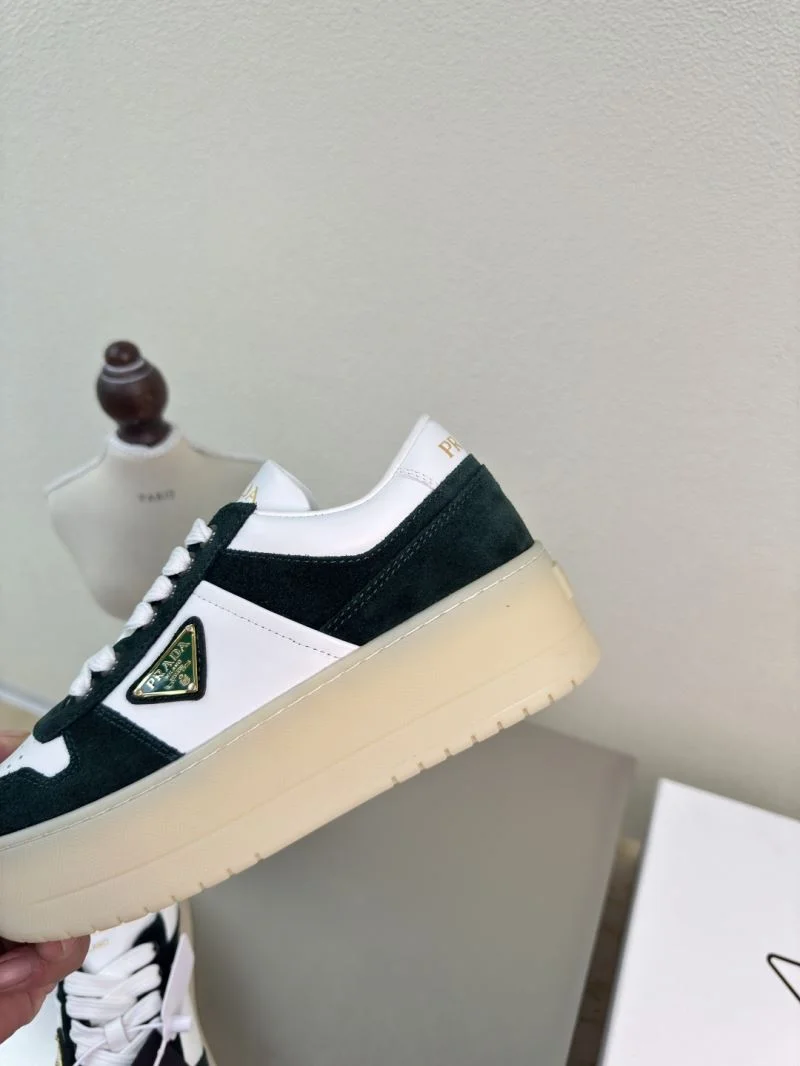 Prada Low Shoes Compact 35115