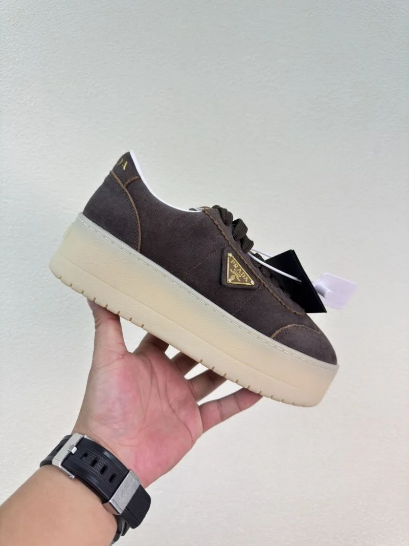 Prada Low Shoes FlexibleFit 35129