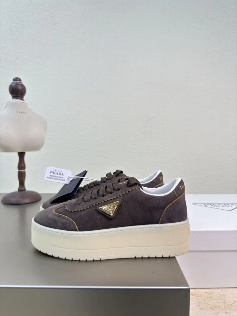 Prada Low Shoes FlexibleFit 35129