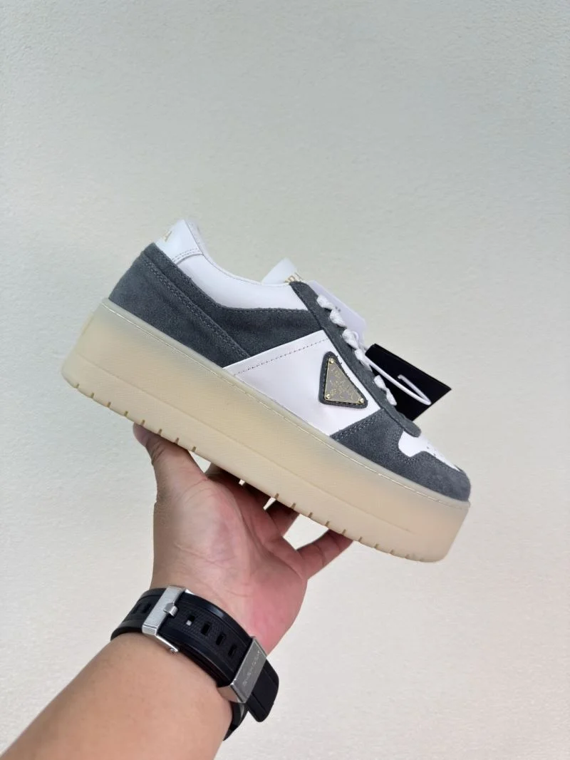 SmartChoice Prada Low Shoes 35106