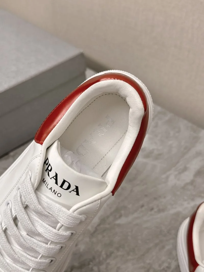 Stretchable Prada Low Shoes 35092