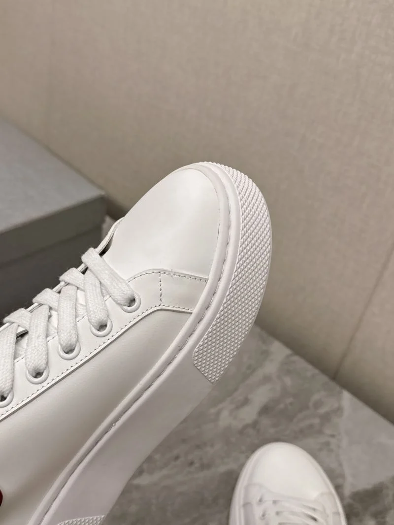 Stretchable Prada Low Shoes 35092