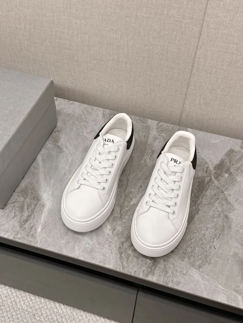 TechFriendly Prada Low Shoes 35089