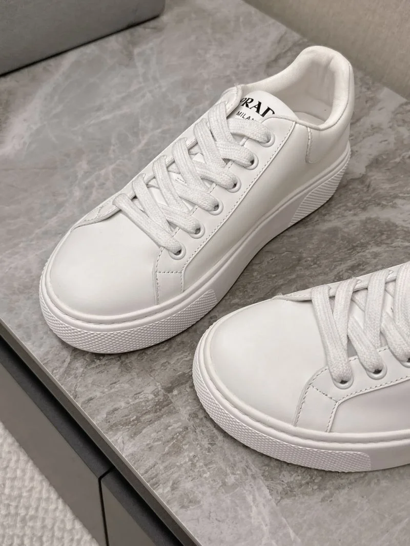 HighQuality Prada Low Shoes 35088