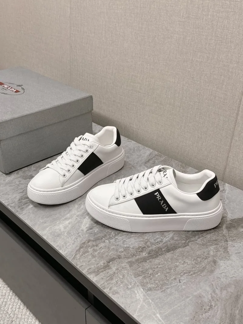 Bright Prada Low Shoes 35083