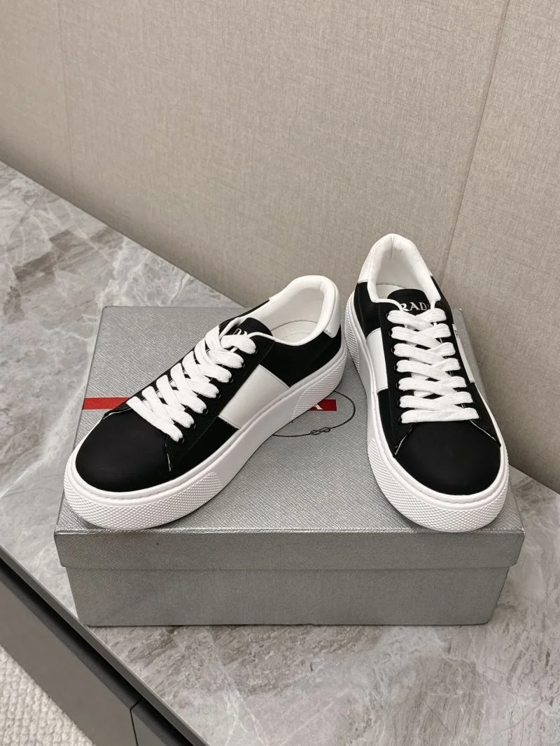 Prada Low Shoes Resilient 35082