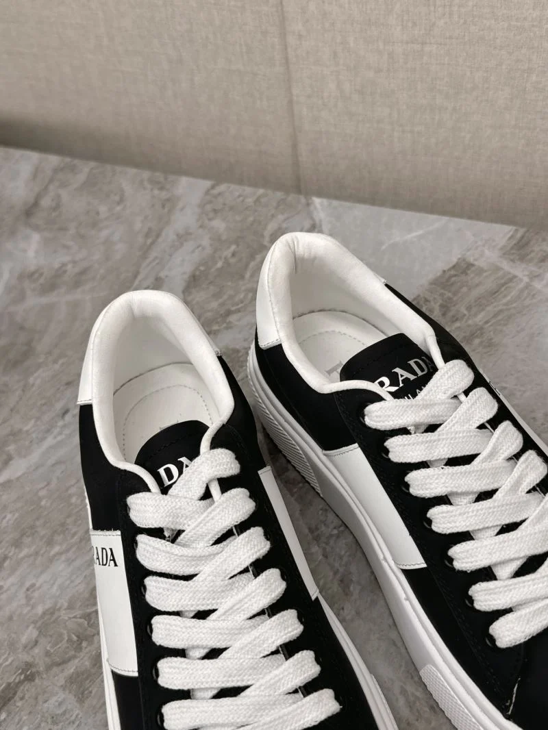 Prada Low Shoes Resilient 35082