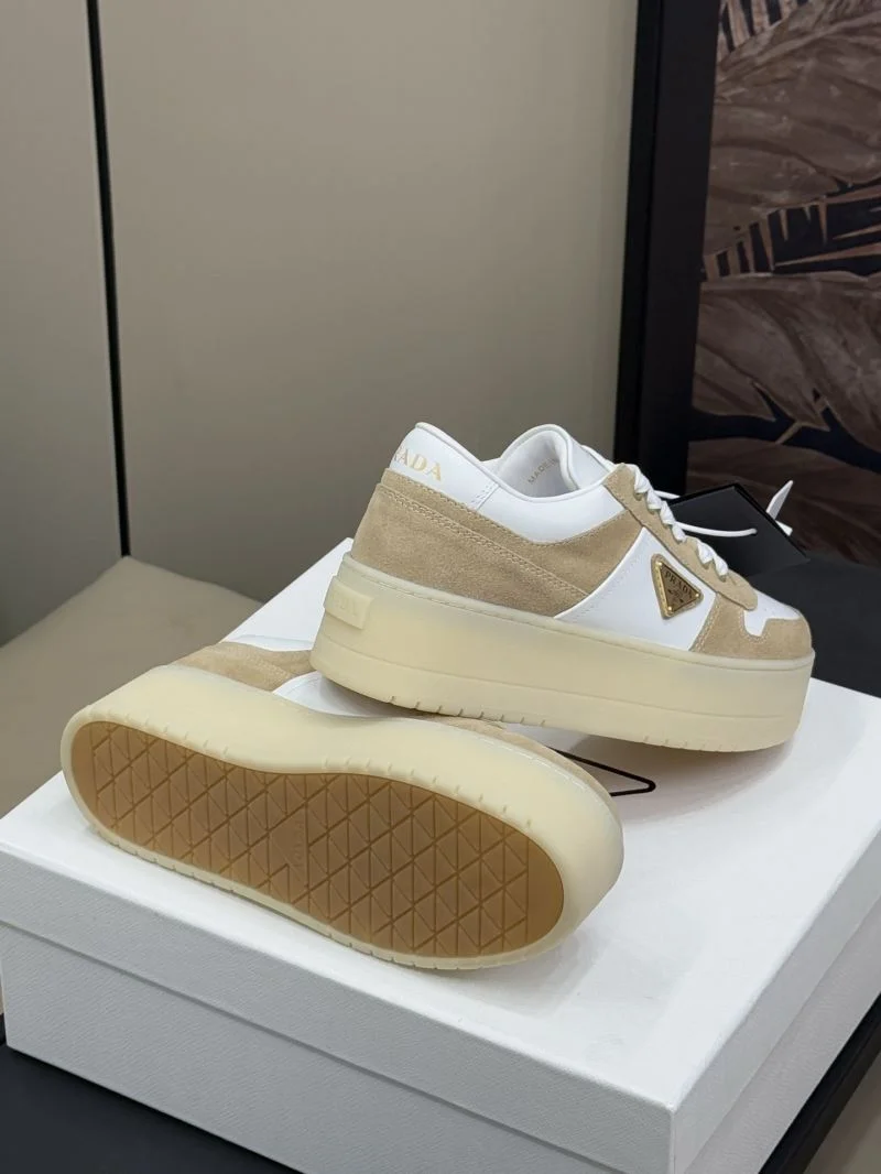 Unisex Prada Low Shoes 35066