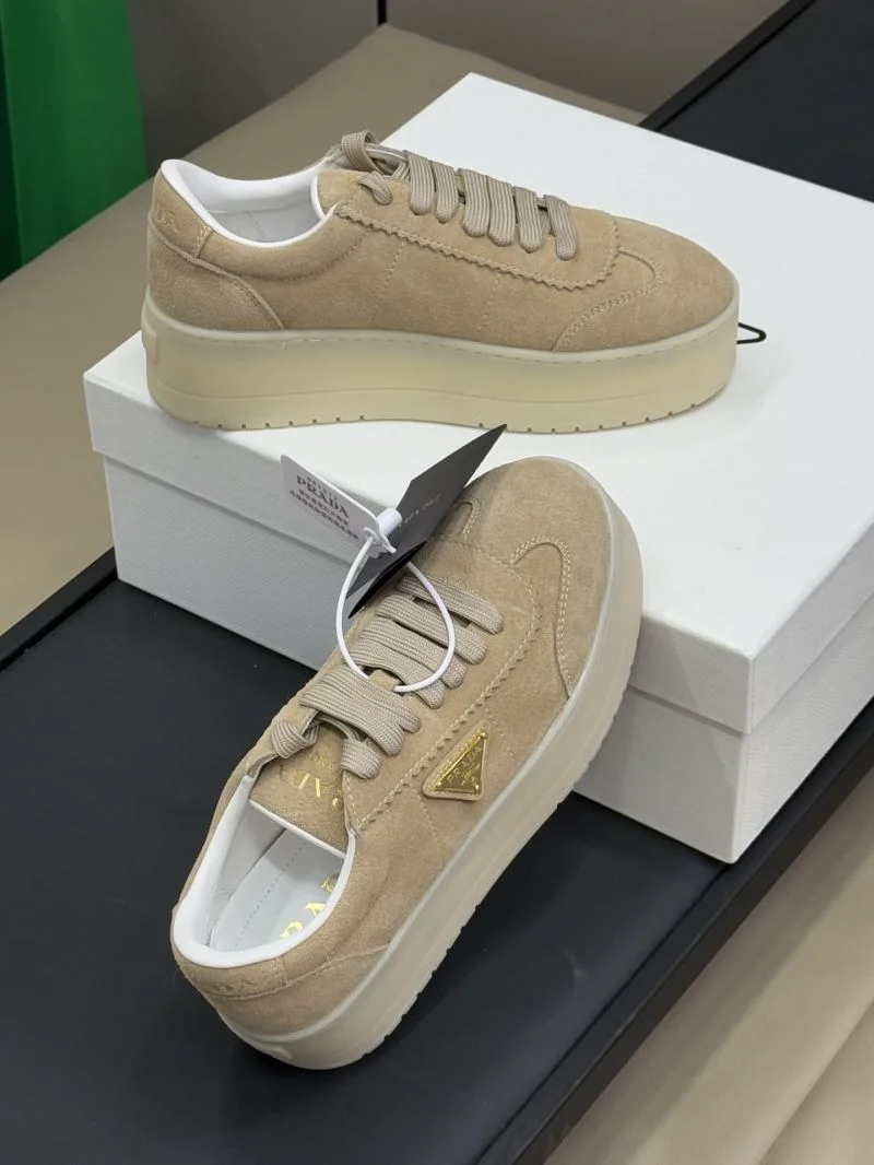 StreetReady Prada Low Shoes 35071