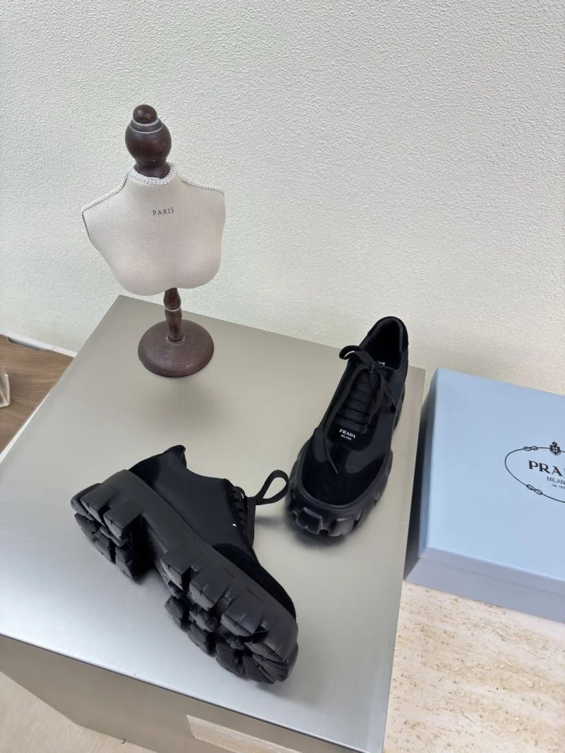Prada Low Shoes Flexible 35087