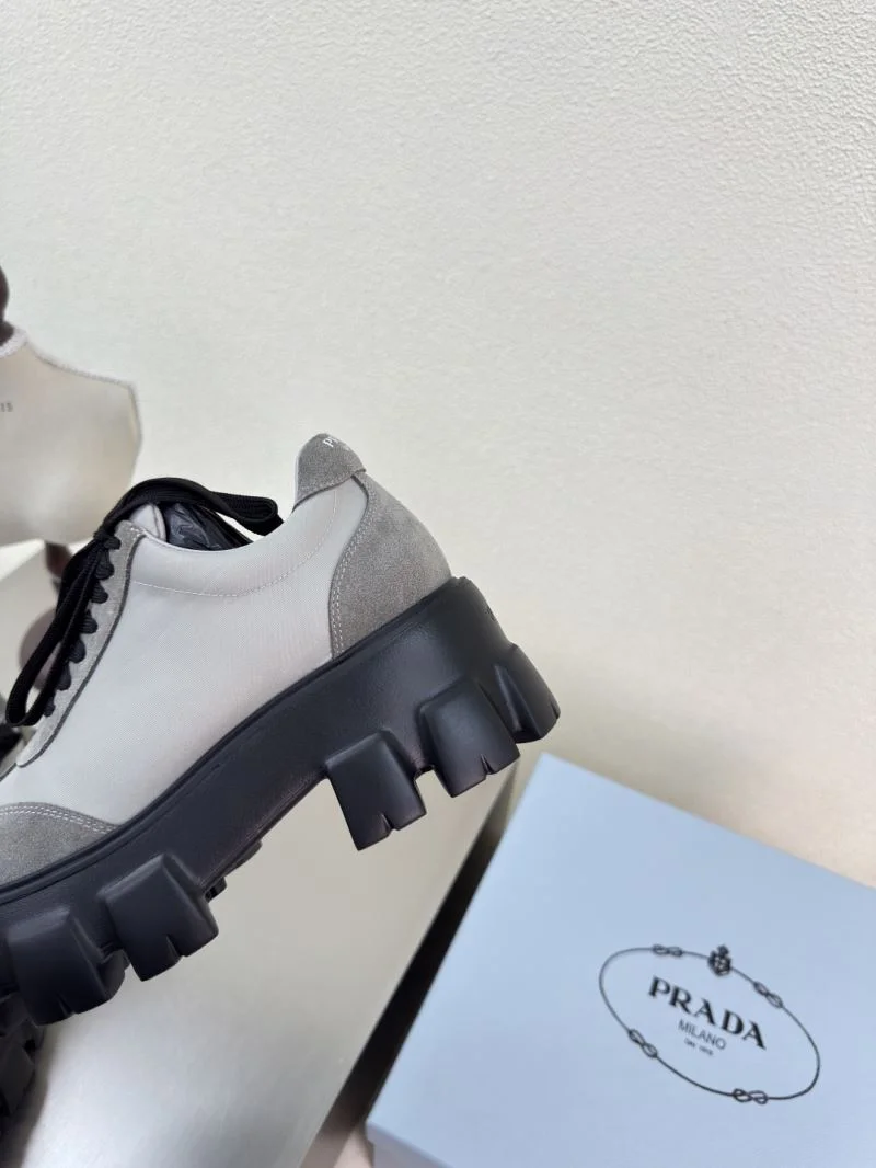 Sustainable Prada Low Shoes 35061