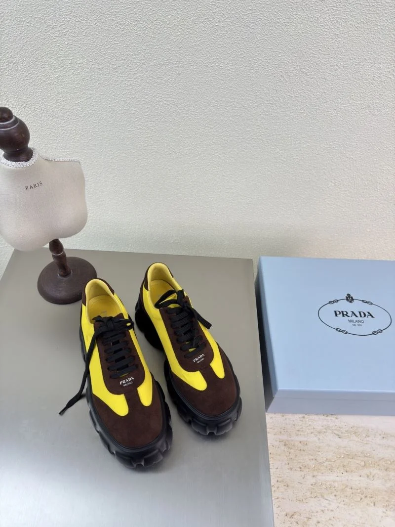 Prada Low Shoes Lightweight 35079