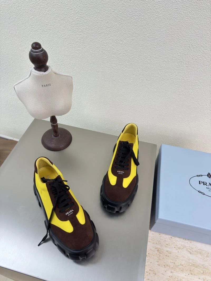 Prada Low Shoes Lightweight 35079