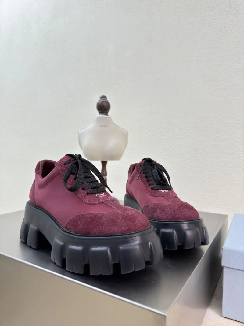 Prada Low Shoes Breathable 35062